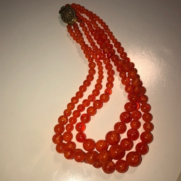 VTG Orange Swirled Lucite Round Graduated Bead Multi Strand Necklace 18” - Picture 2 of 6